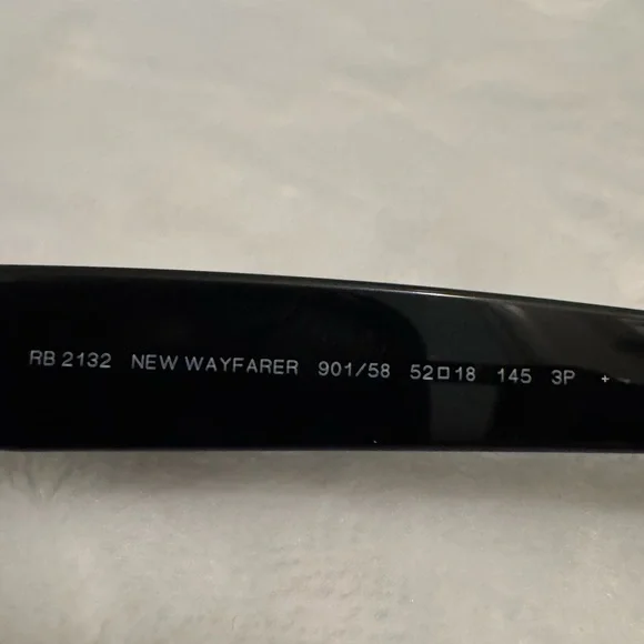 Ray-Ban Classic Black Sunglasses - Picture 7 of 8